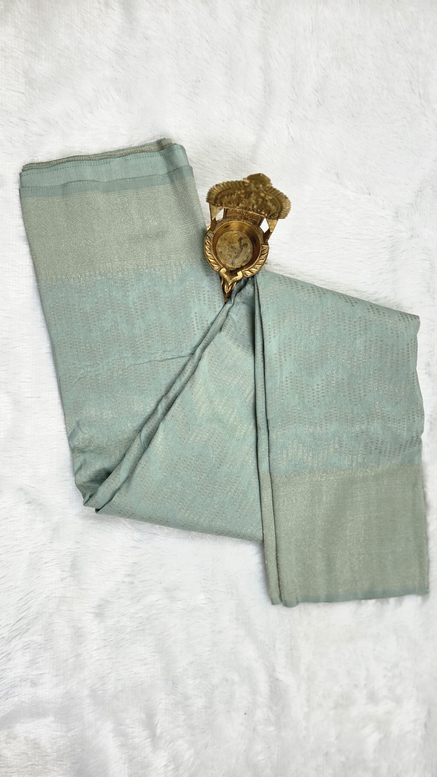 Self Color Kaddi Georgette - Image 2