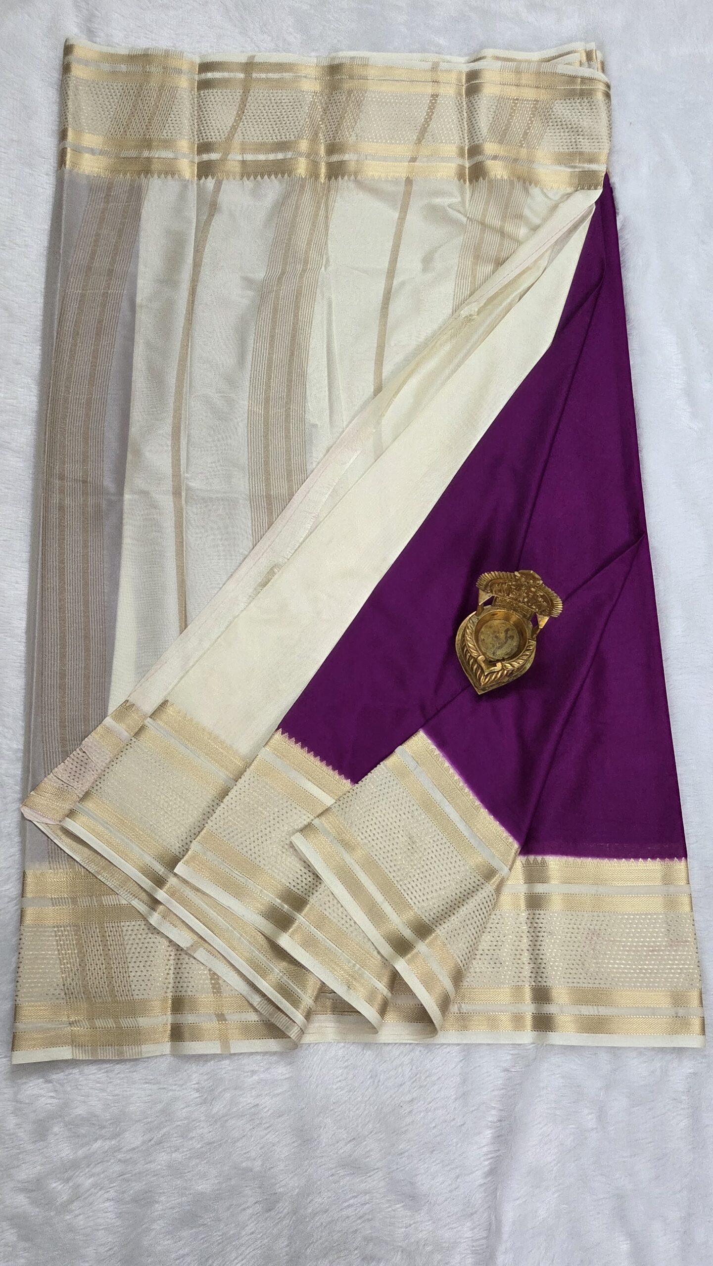 Cream Boarder semi mysore crepe silk saree - Image 4