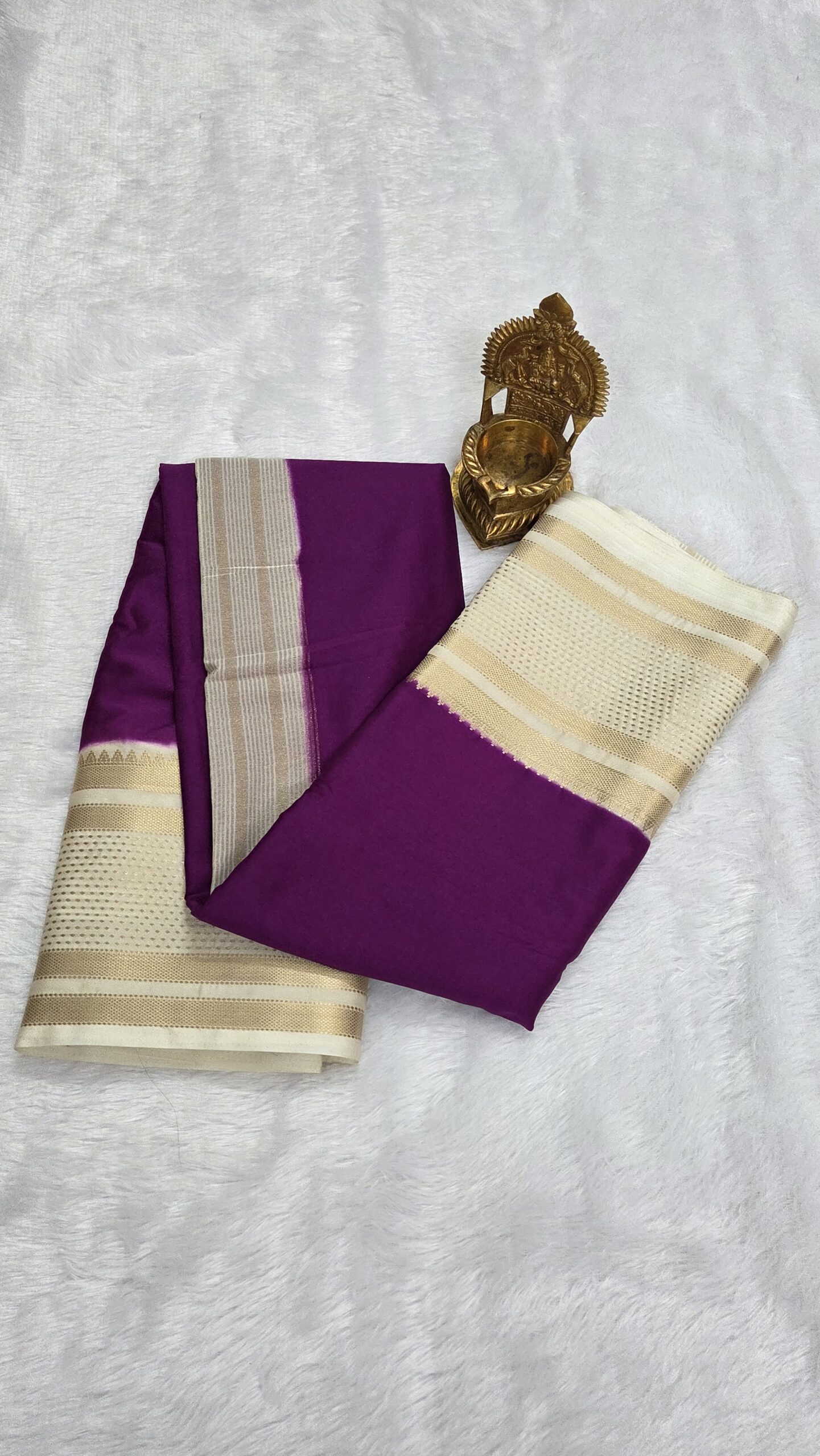 Cream Boarder semi mysore crepe silk saree - Image 3